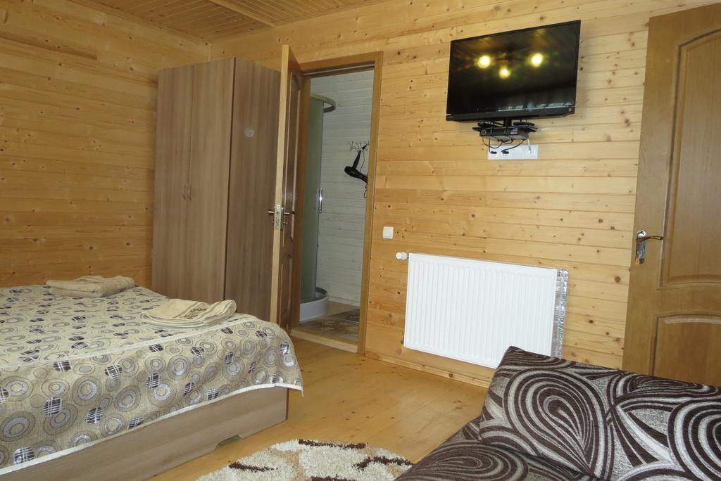 Bilyy Kamin Guest House Tatariw Exterior foto